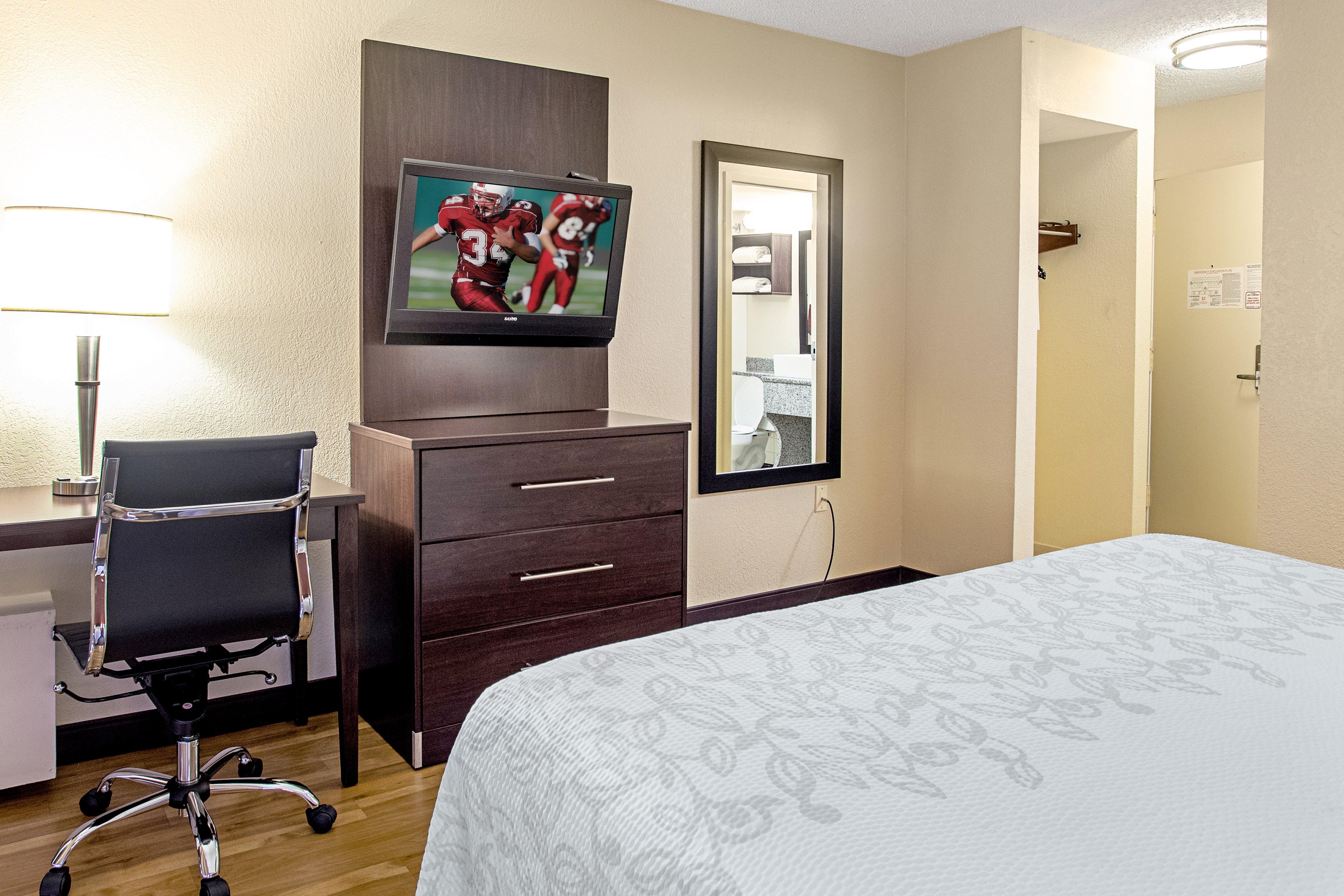 Red Roof Inn Plus+ Wichita East Dış mekan fotoğraf