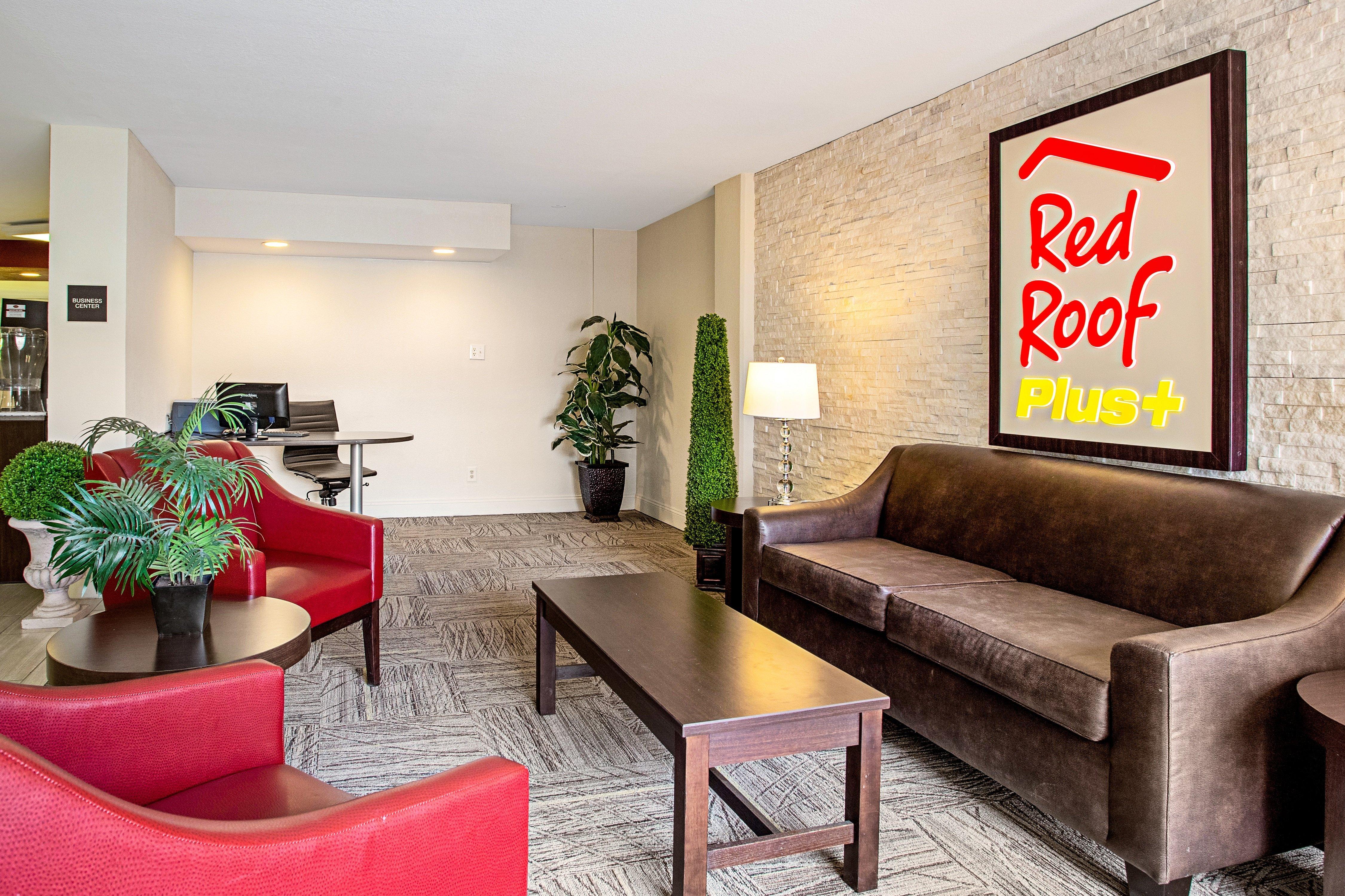 Red Roof Inn Plus+ Wichita East Dış mekan fotoğraf