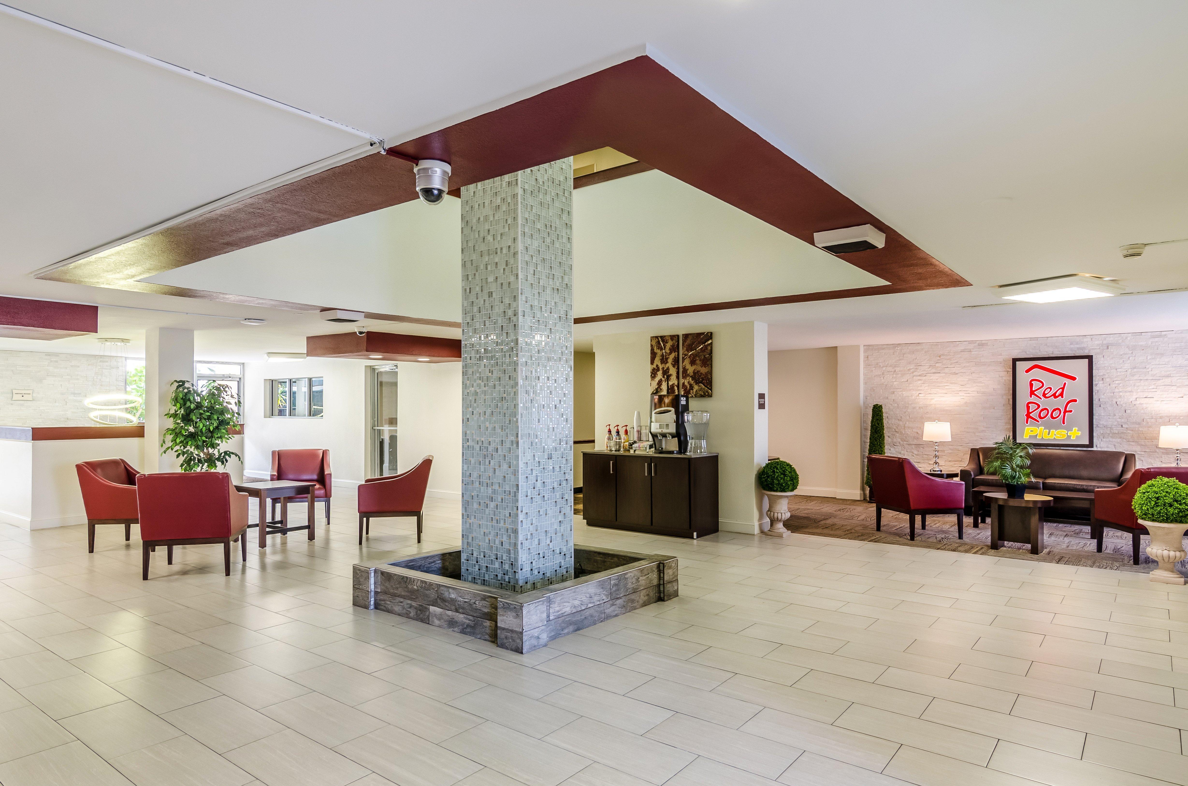 Red Roof Inn Plus+ Wichita East Dış mekan fotoğraf