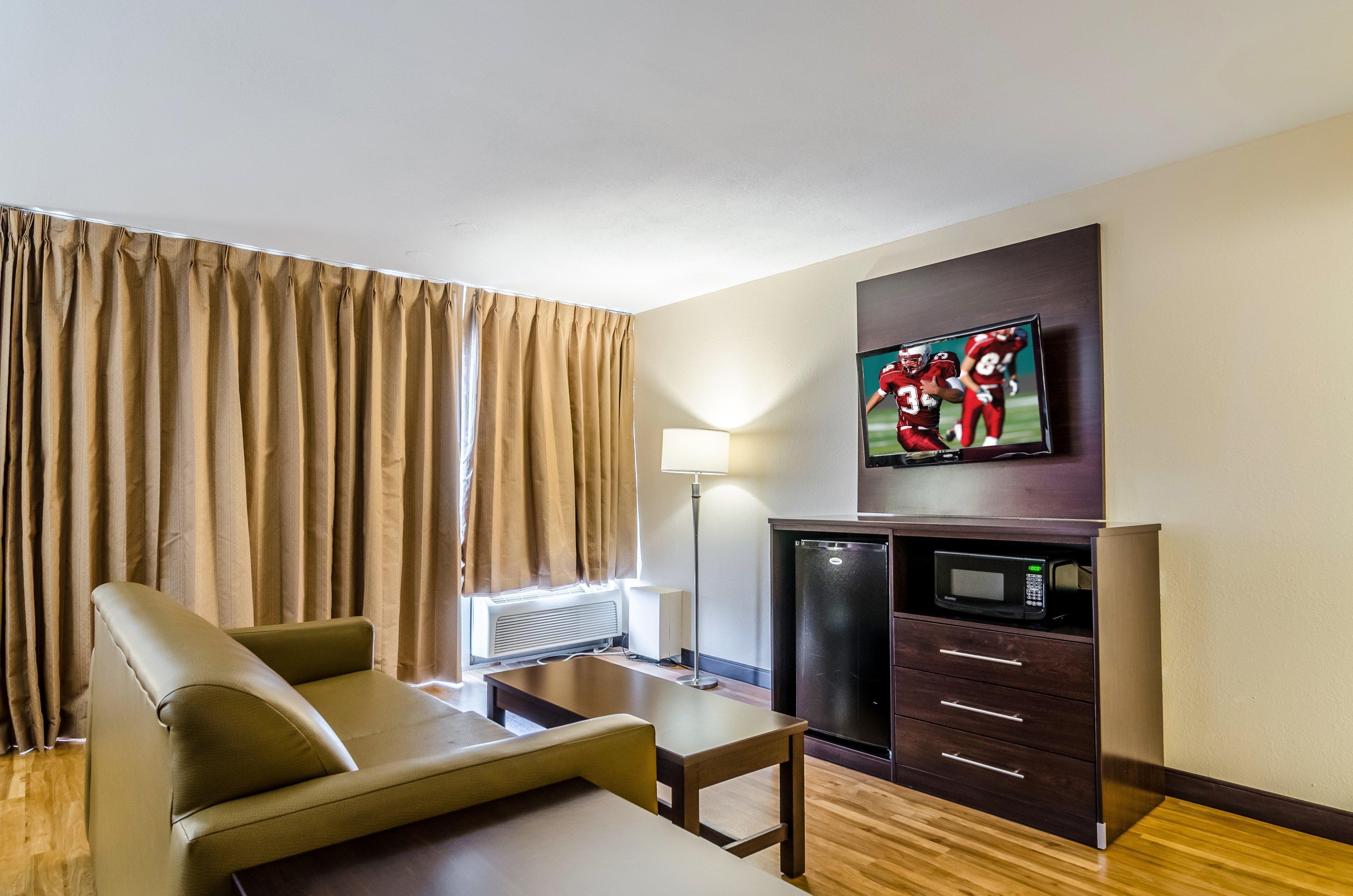 Red Roof Inn Plus+ Wichita East Dış mekan fotoğraf