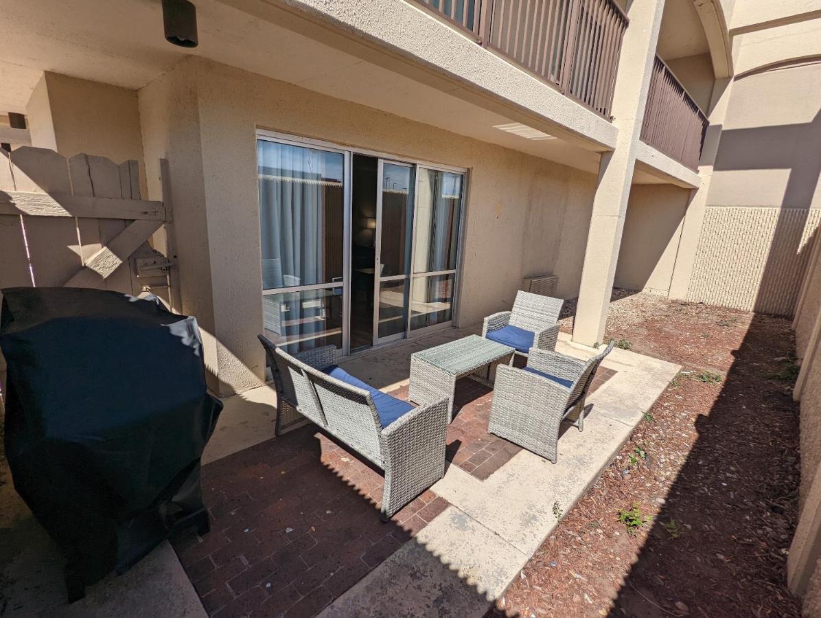 Red Roof Inn Plus+ Wichita East Dış mekan fotoğraf