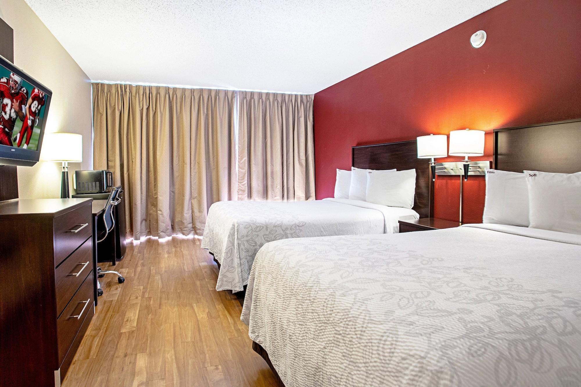 Red Roof Inn Plus+ Wichita East Dış mekan fotoğraf