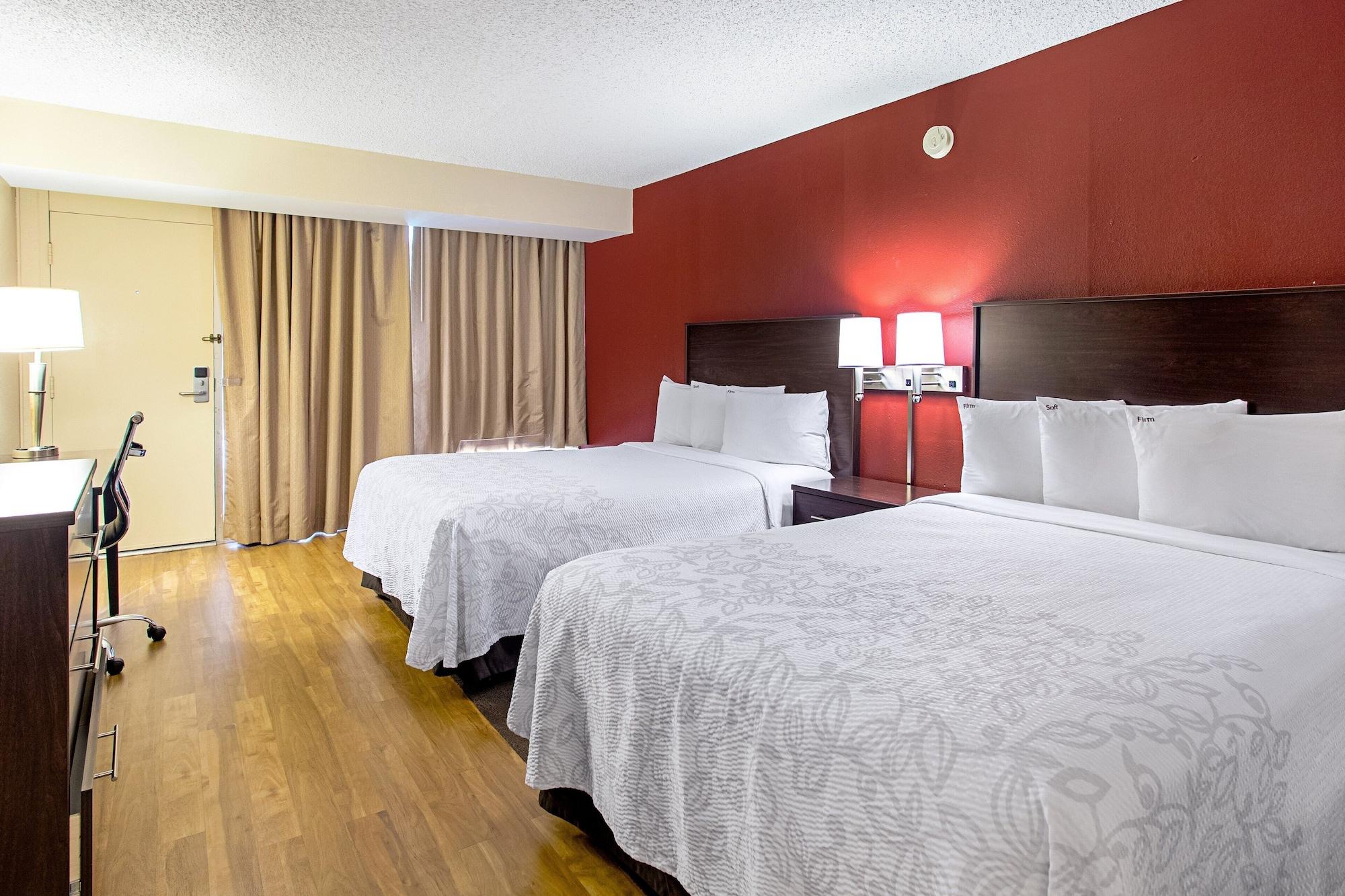 Red Roof Inn Plus+ Wichita East Dış mekan fotoğraf